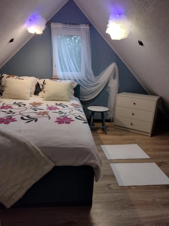 Przystanek Golubie Villa Buitenkant foto